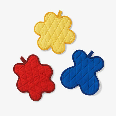 Areaware | Serving Friends Pot Holder